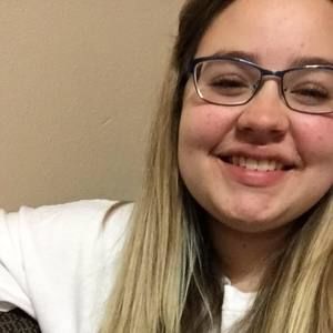 Meet your Posher, Casey